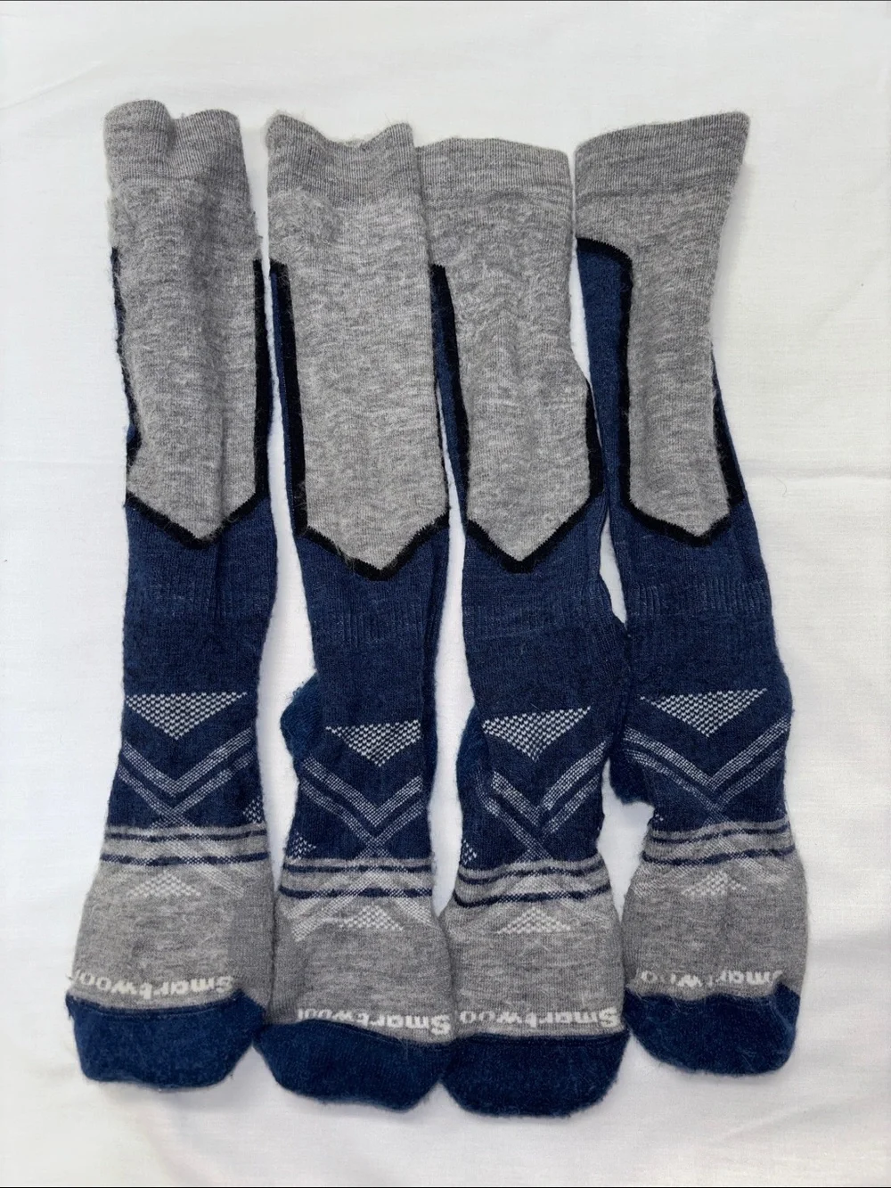 Smartwool cushioned winter sport socks ski snowboard MD M bundle merino wool OTC